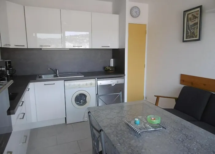 Appartement T2 Avec Terrasse, Vue Marina, Parking Prive - Fr-1-472-136 * Sète