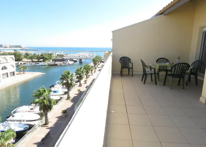 Appartement T2 Avec Terrasse, Vue Marina, Parking Prive - Fr-1-472-136 Sète