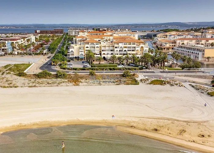 Appartement T2 Avec Terrasse, Vue Marina, Parking Prive - Fr-1-472-136 Appartement